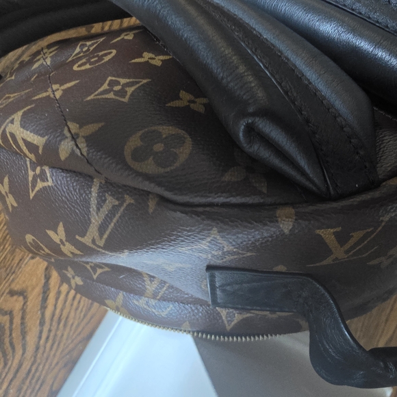 Louis Vuitton Brown Monogram Men's Backpack - Picture 3 of 7